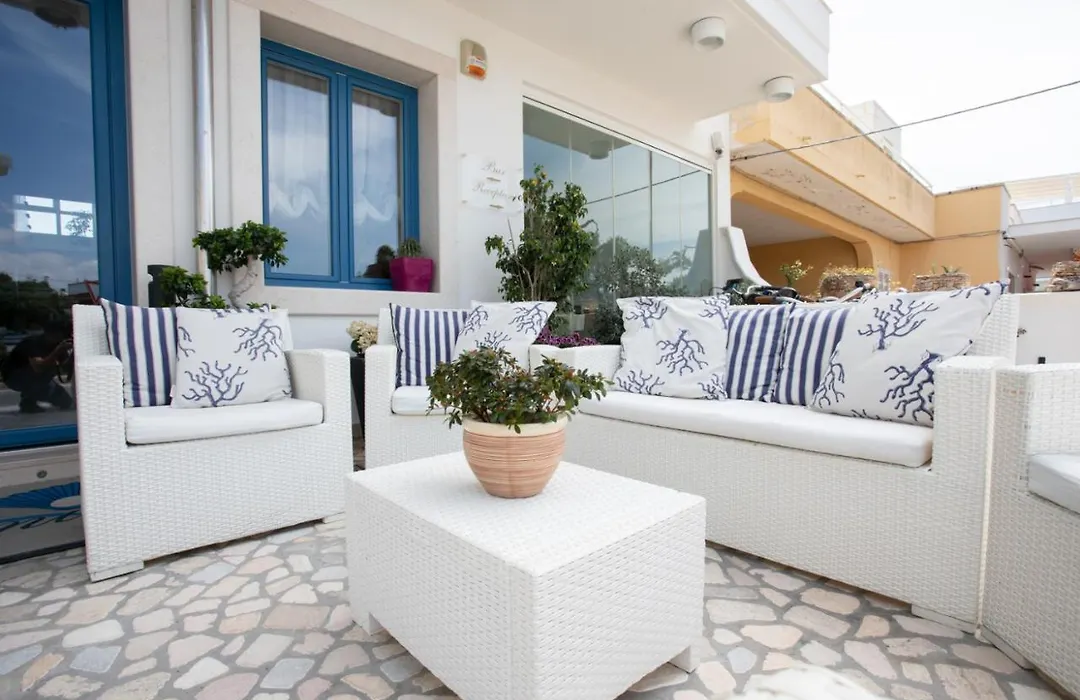 Hotel Perla Dello Ionio-1