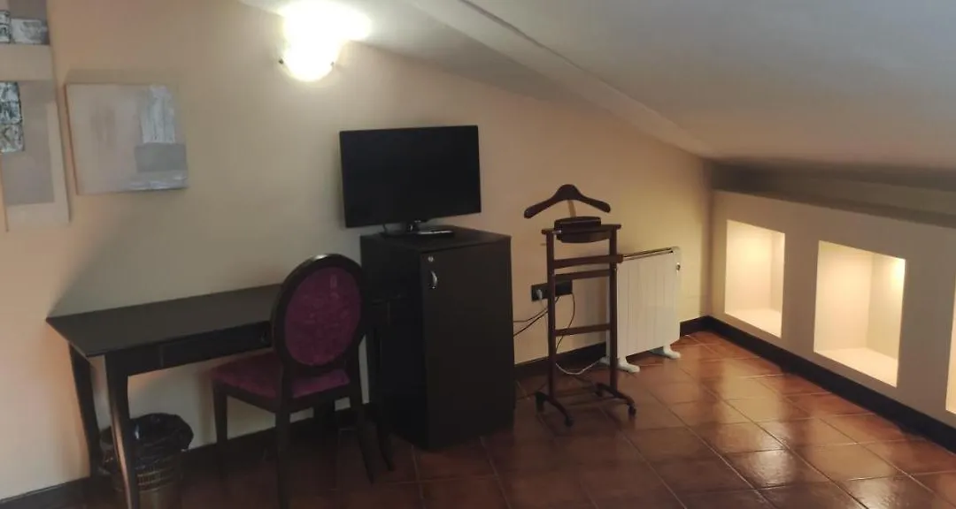 La Posada De La Magistral-1