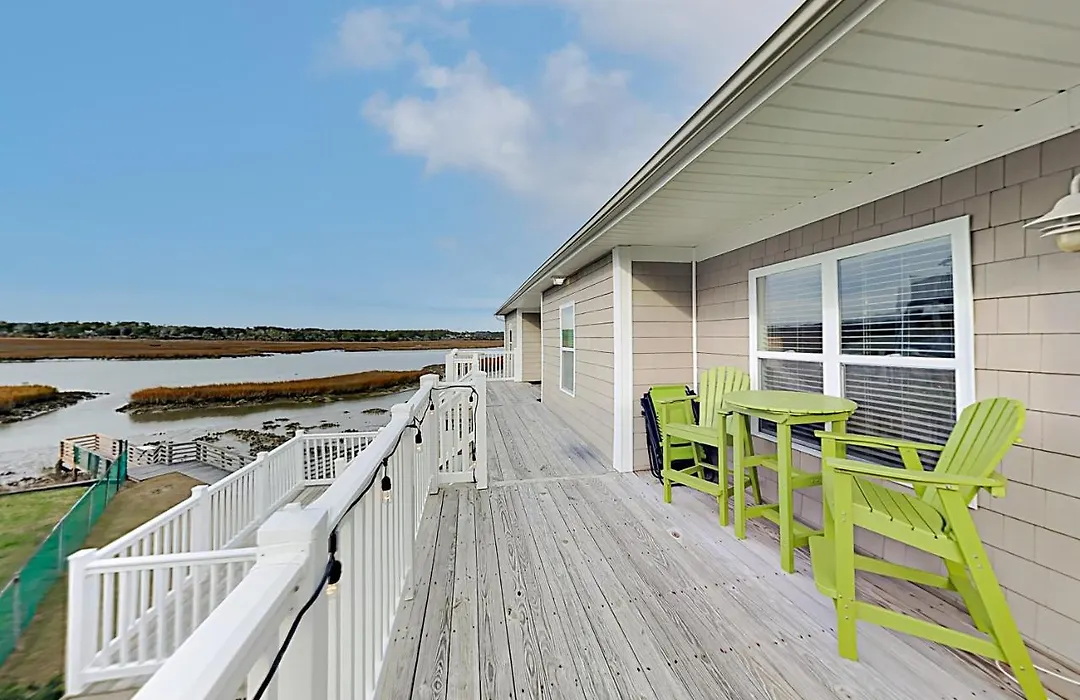 Oib27 Top-Floor Oasis-1