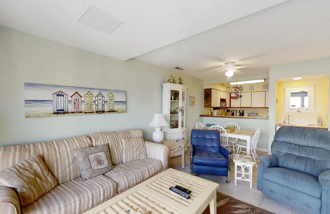 Bogue Shore Club 208-1