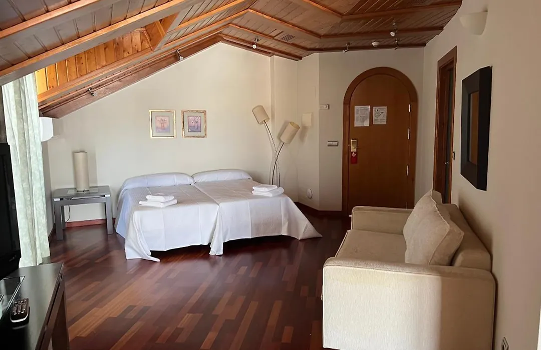 Hotel Las Eras-1