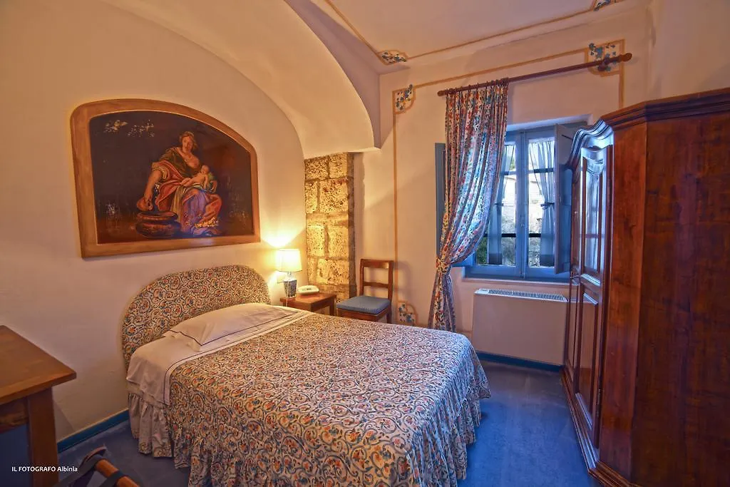 Hotel Villa Clodia-1