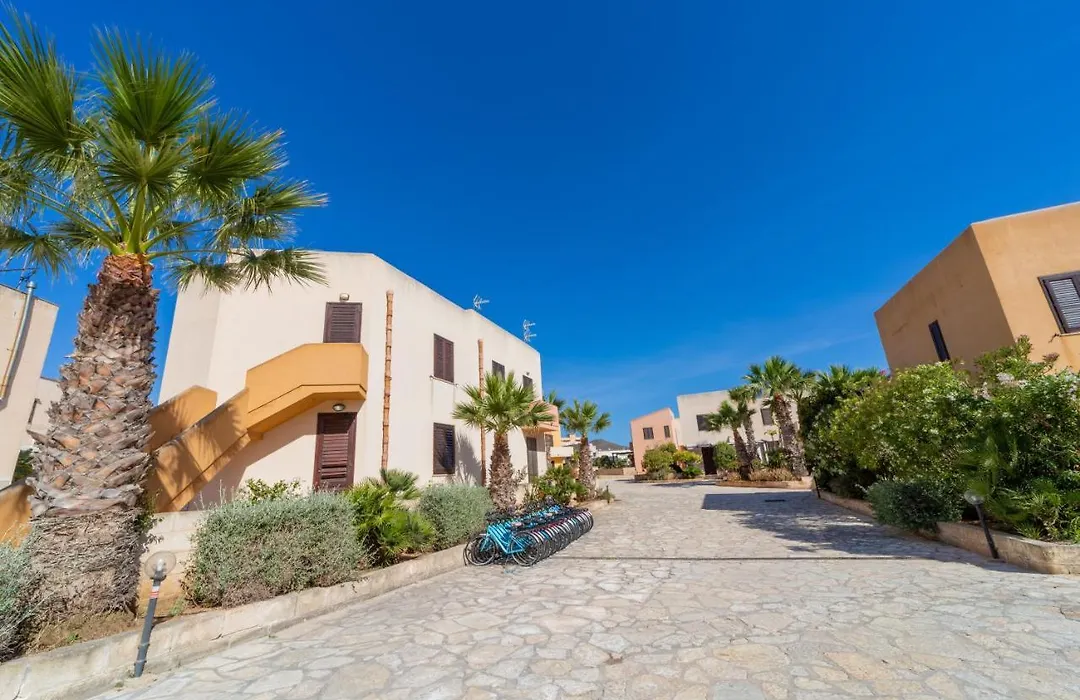 Elimi Favignana Apartments - Residence in città-1