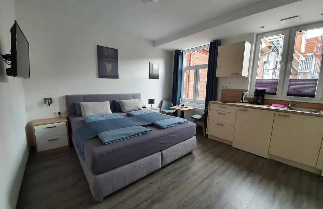 Inselkern Einraum-Apartments-1