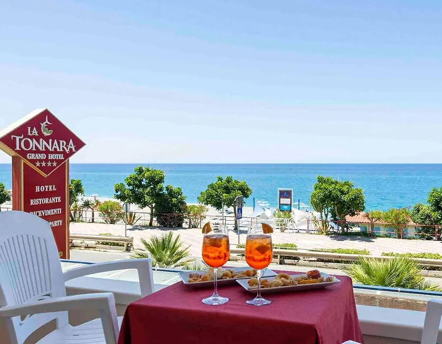 Grand Hotel La Tonnara-1