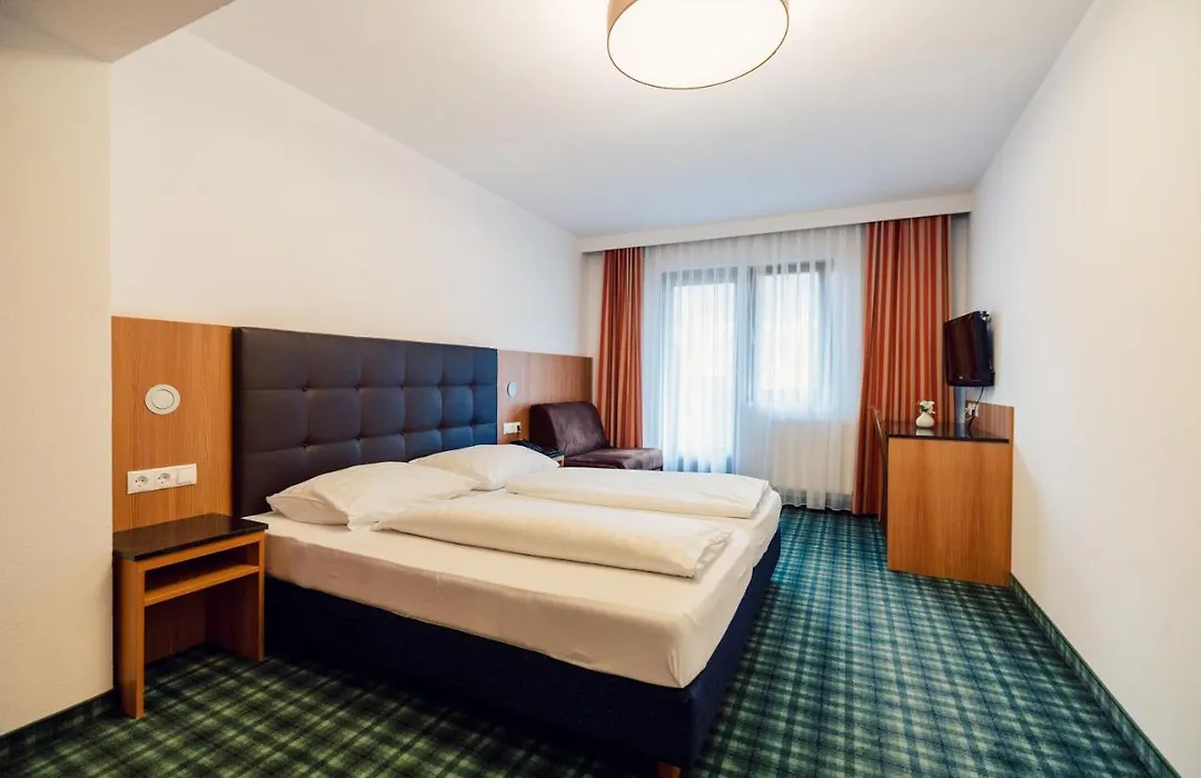 Hotel Bon Alpina-1