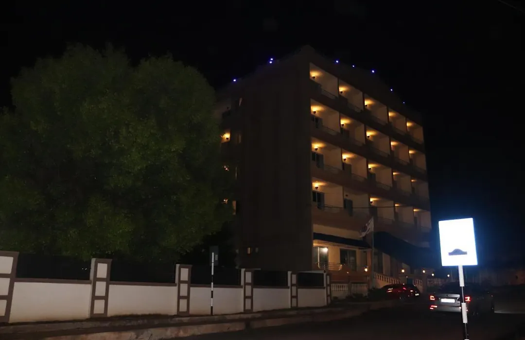 Maple Leaf Korean Hotel-1