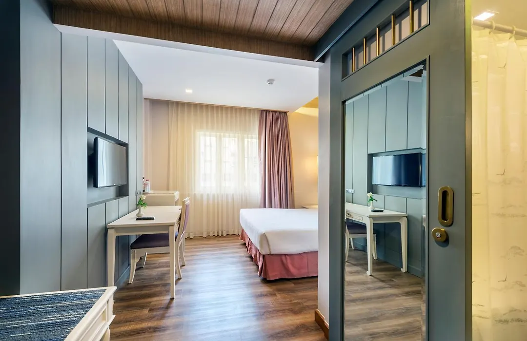 Royal Rattanakosin Hotel - Near Grand Palace & Khaosan Road-1