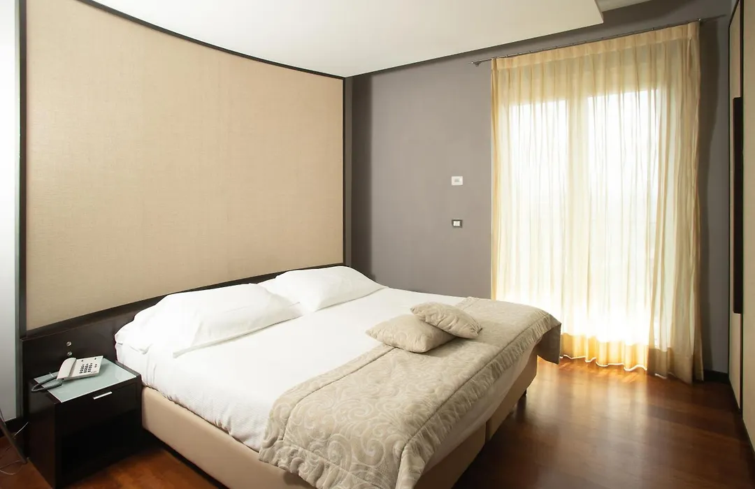 Hotel Villa Luisa-1