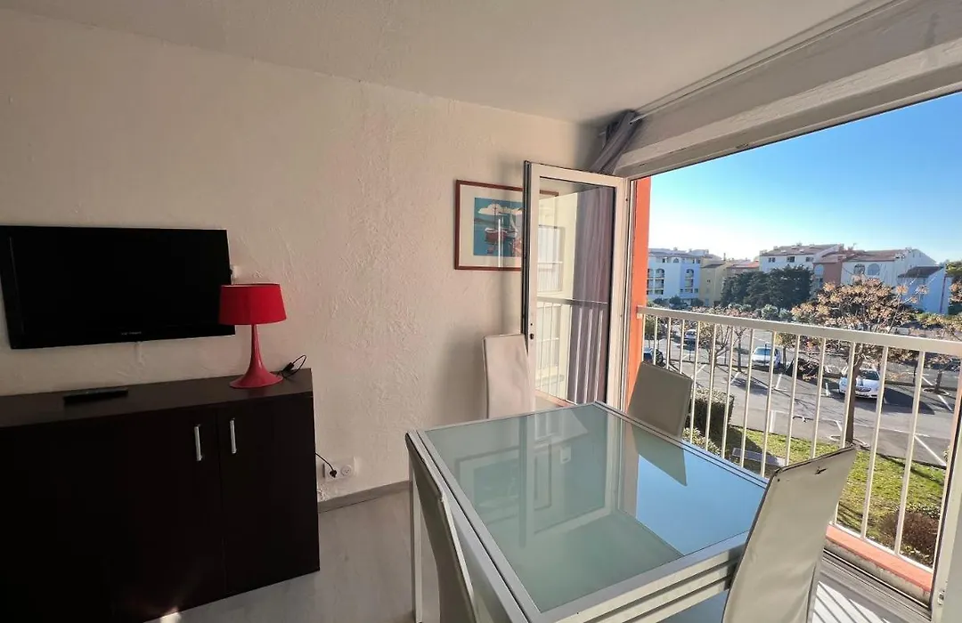Studio au Cap D'agde résidence Jules Verne-1