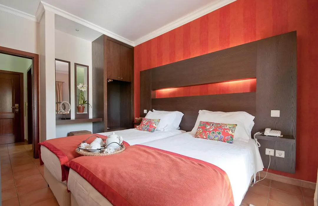 Hotel Parque Das Laranjeiras-1
