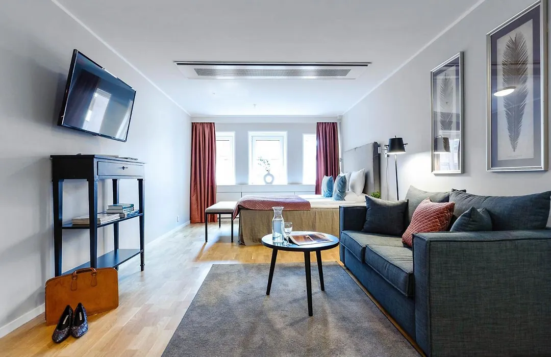 Biz Apartment Gärdet-1