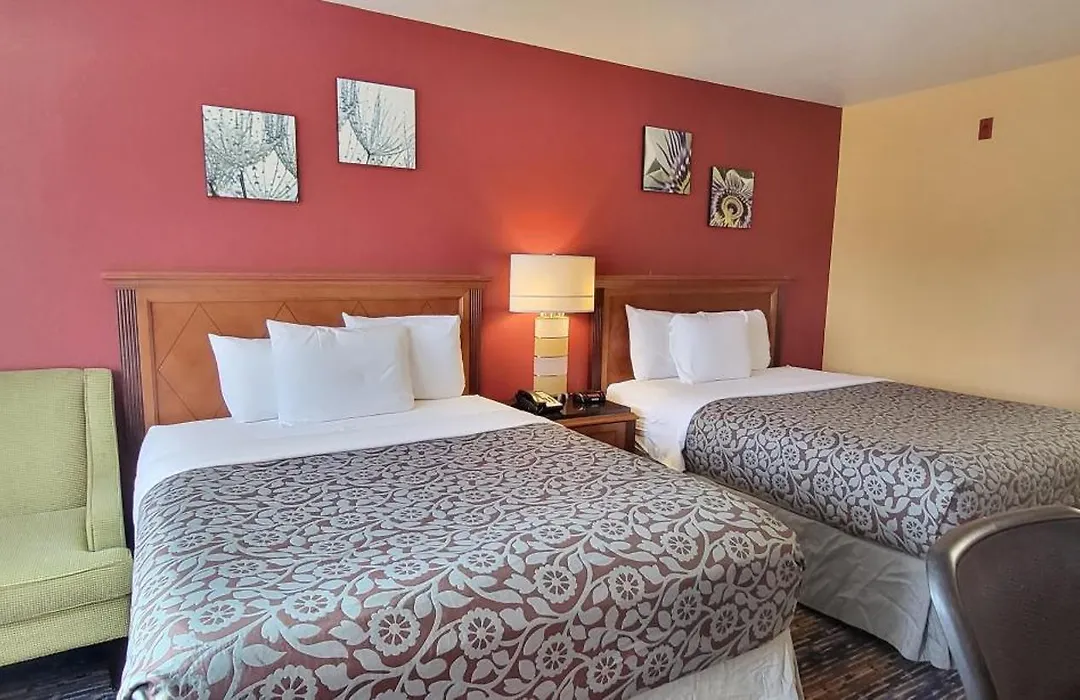 Olympic Inn & Suites Port Angeles-1