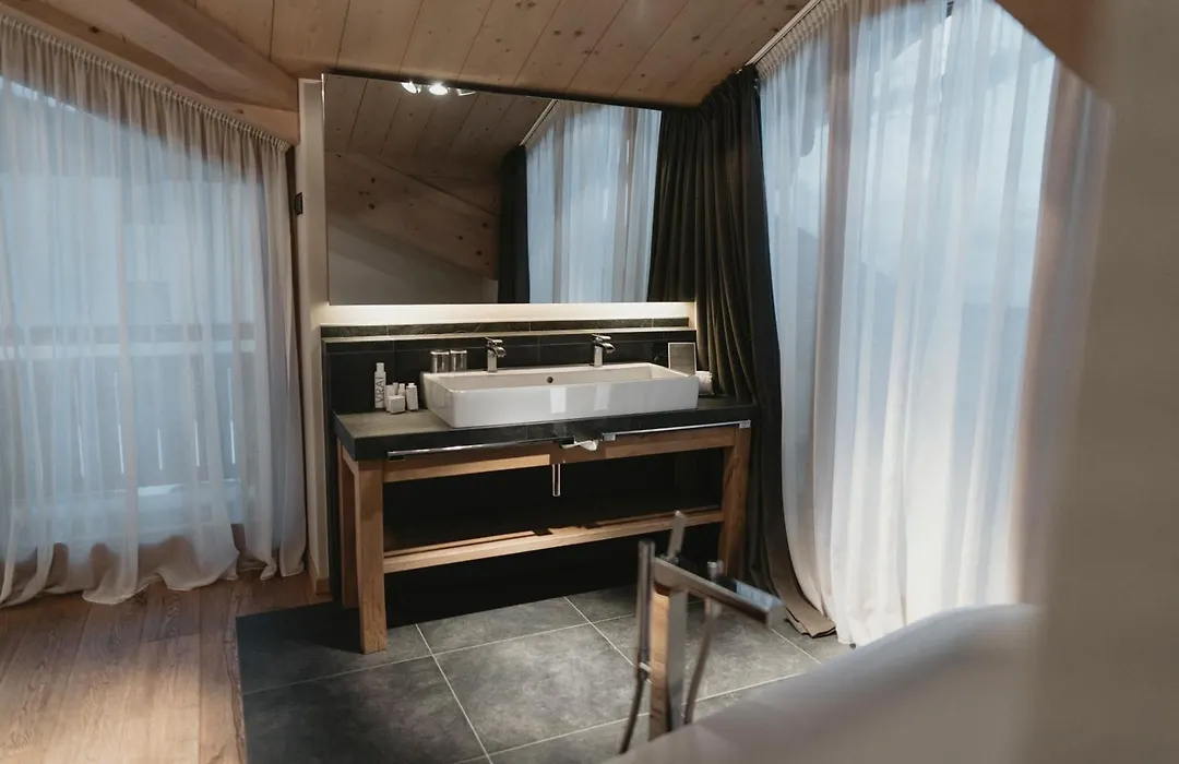 Eco & Wellness Boutique Hotel Sonne-1
