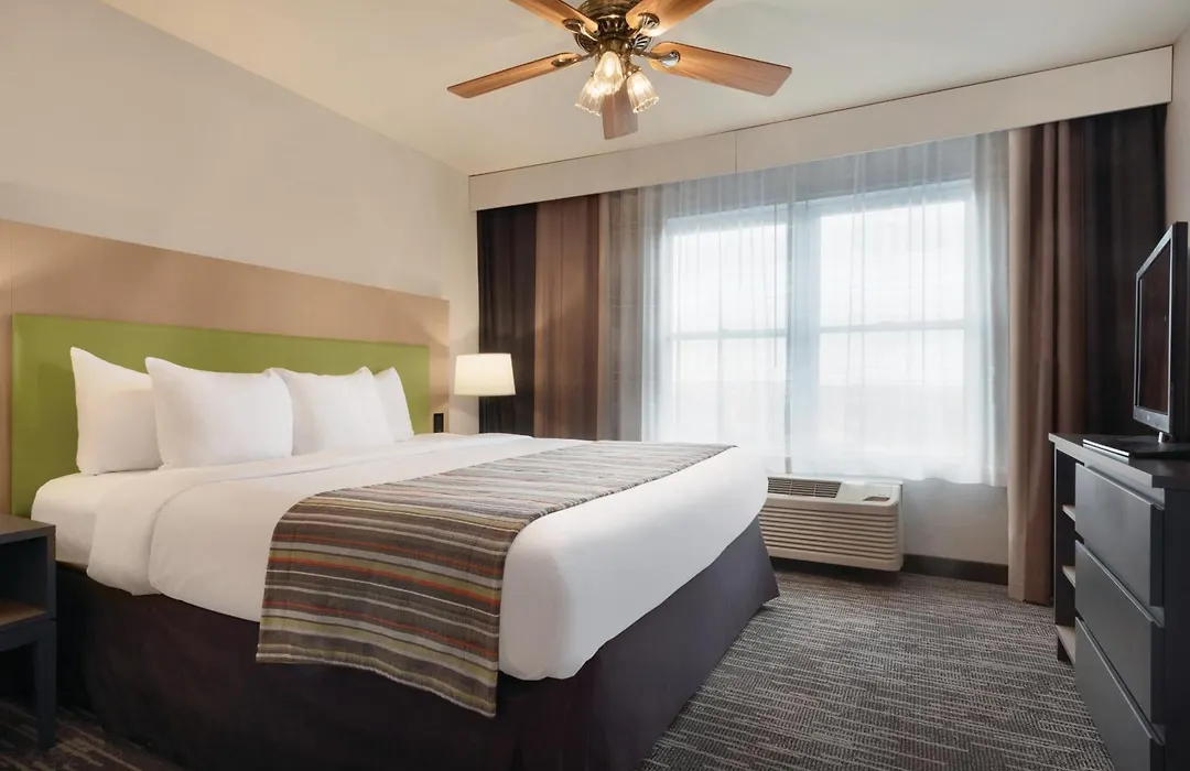 Country Inn & Suites By Radisson, Galena, Il-1