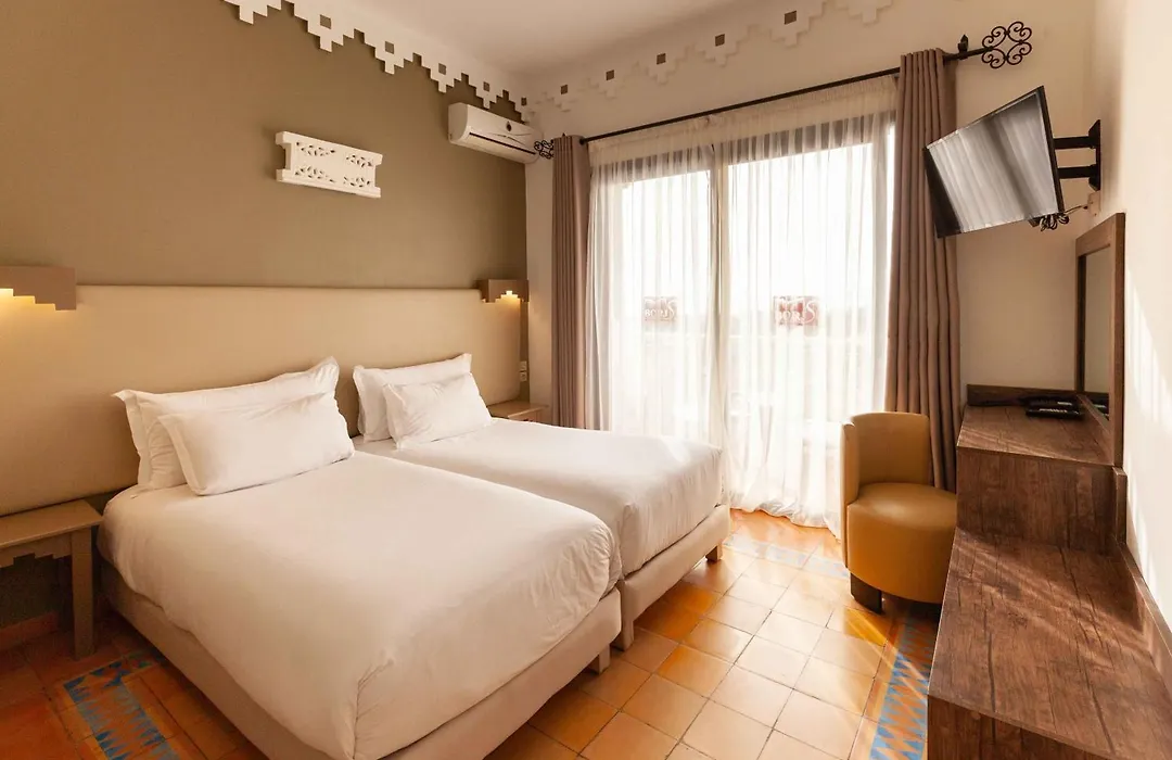 Borjs Hotel Suites & Spa-1