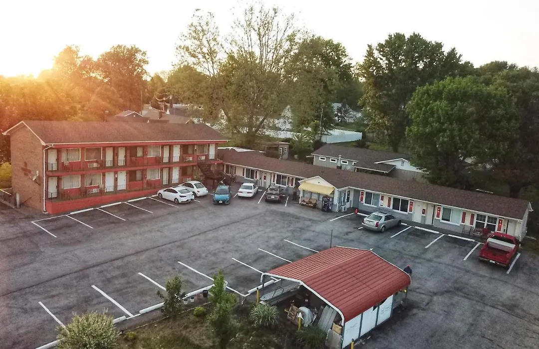 American Inn-1