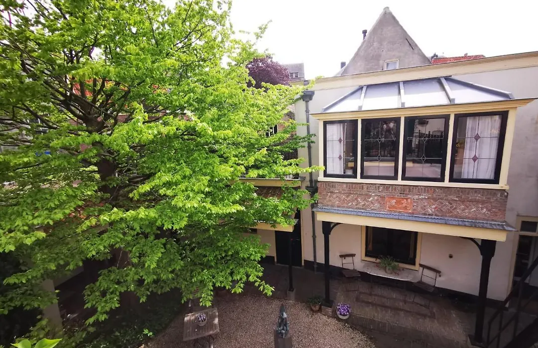 Unique Courtyard House with Sauna in Alkmaar city center-1