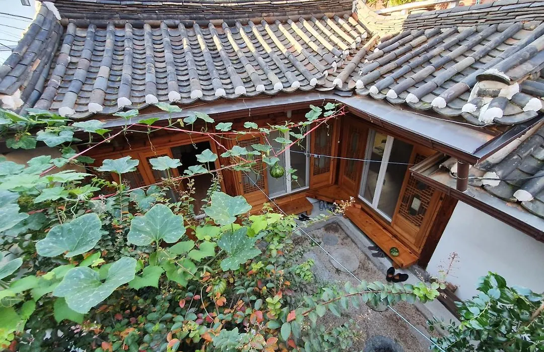 Seochon Guesthouse-1