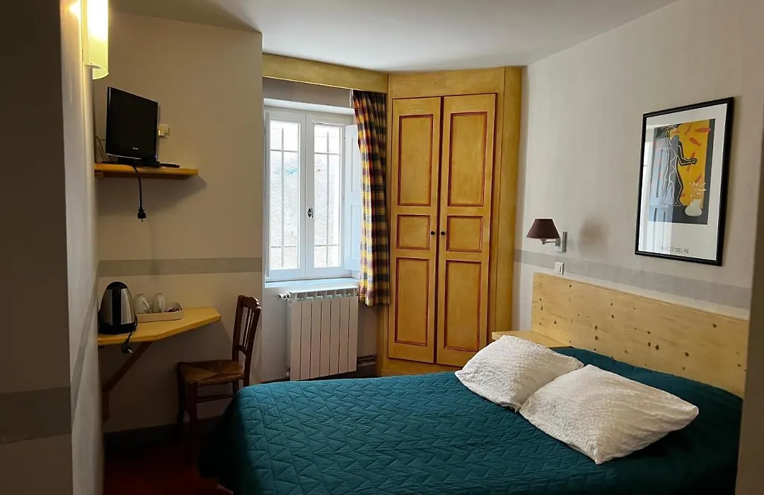 Le Vieux Château-1