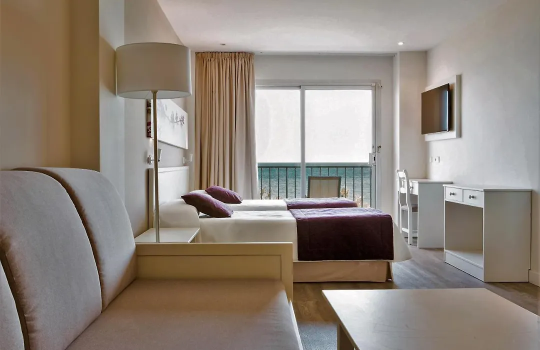 Hotel Brisa Marina (Adults Only)-1