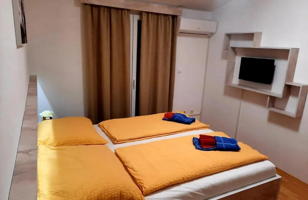 Villa Nikolina-1
