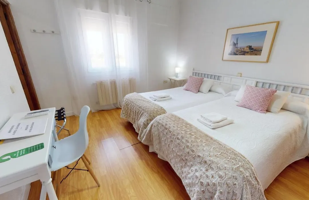 Hotel Consuegra-1