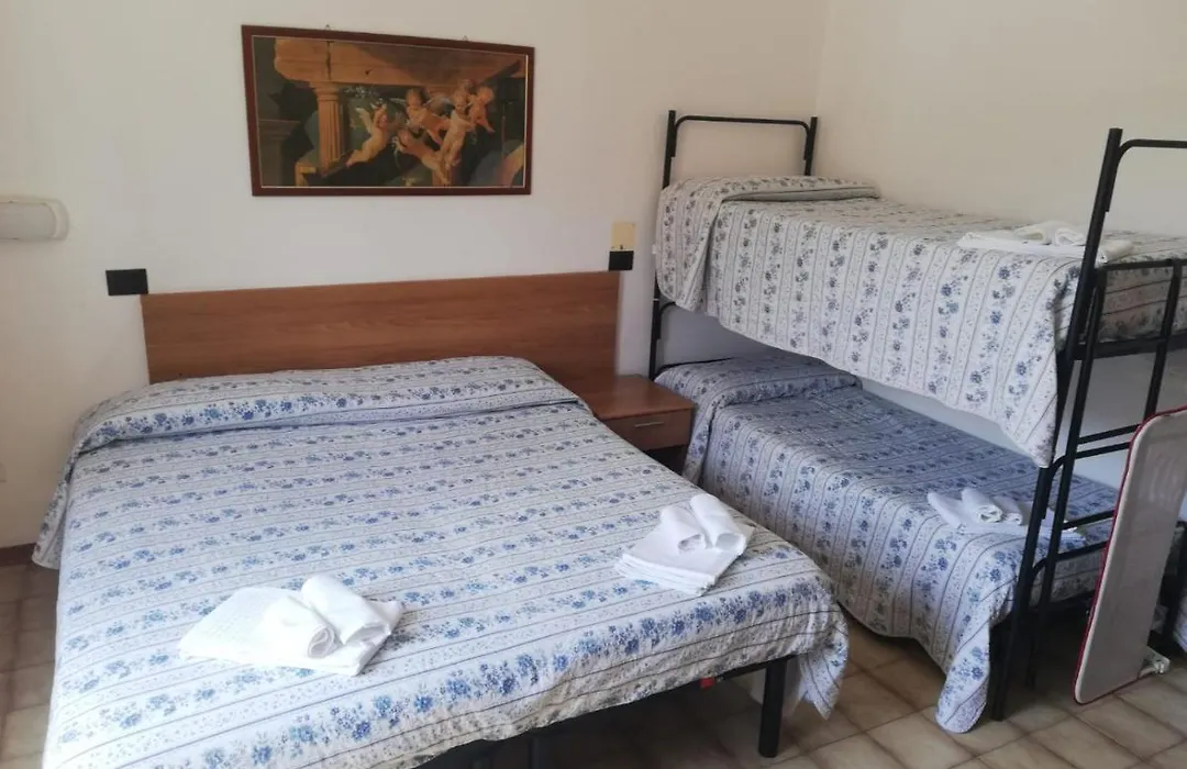 Hotel Arno-1