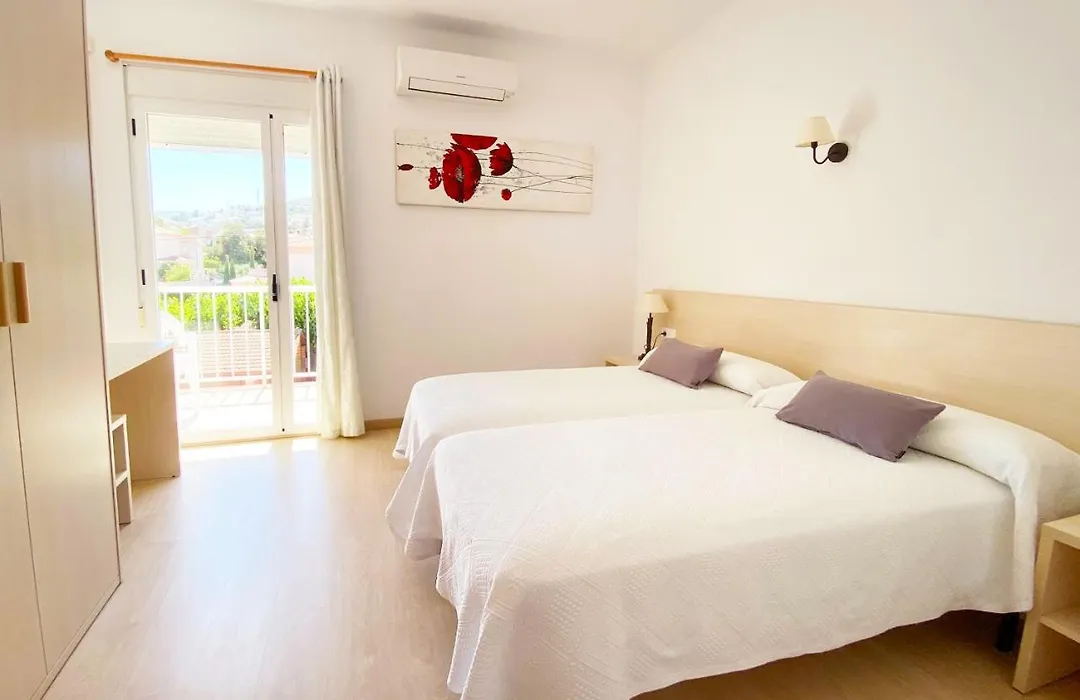 Habitaciones Camping Ferrer-1