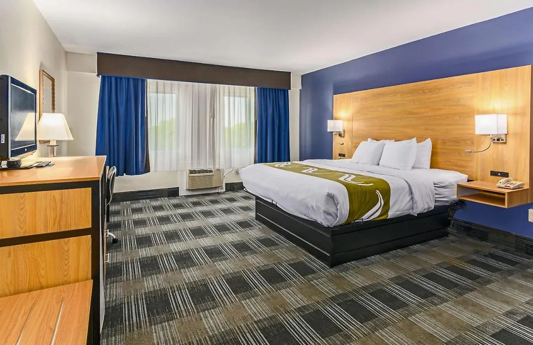 Quality Inn Bourne - Cape Cod-1