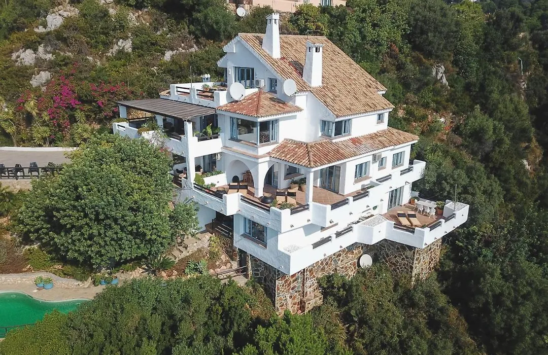 B&B Muse Marbella-1