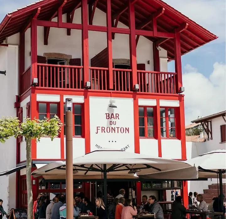 Hotel du Fronton-1