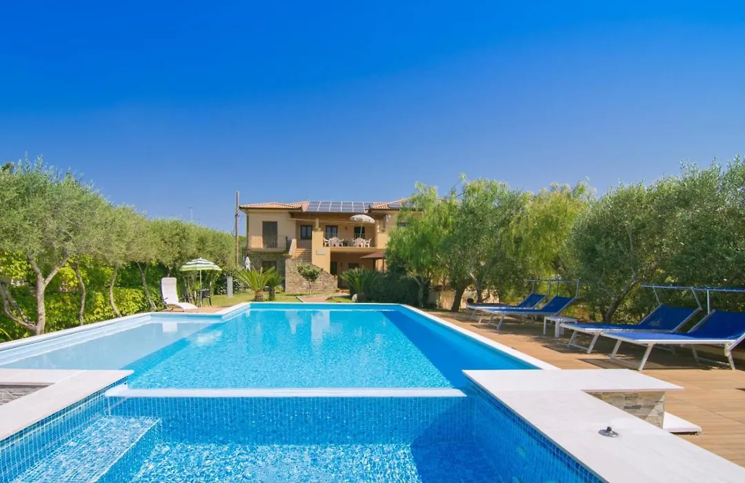 Villa Ambrosia-1
