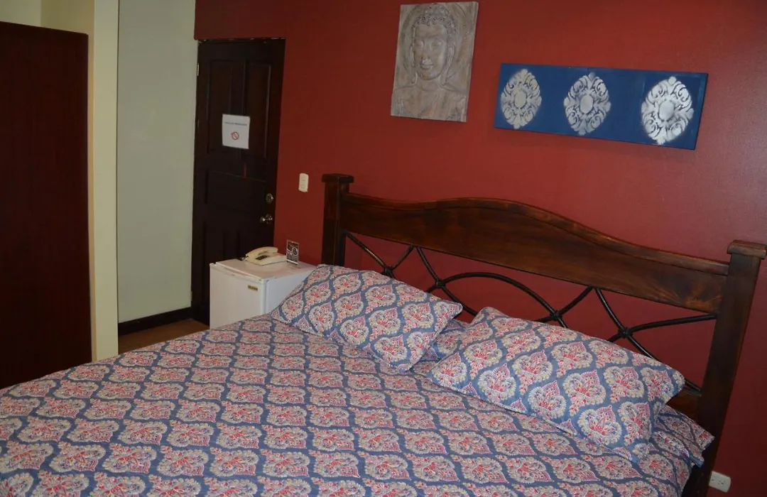 Hotel Cr Lounge By Little Havana (Adults Only)-1