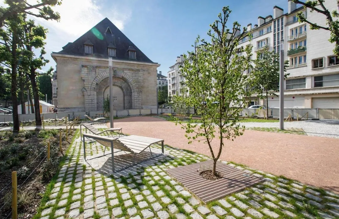 Hotel centre Rouen-1