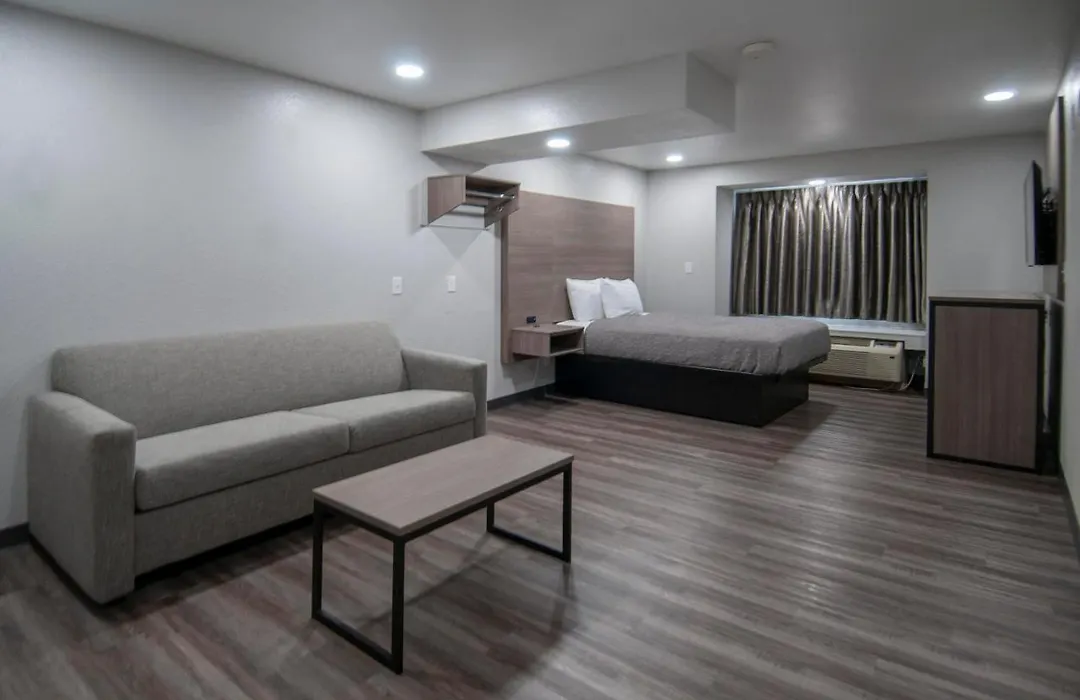 Americas Best Value Inn And Suites Lake Charles-1