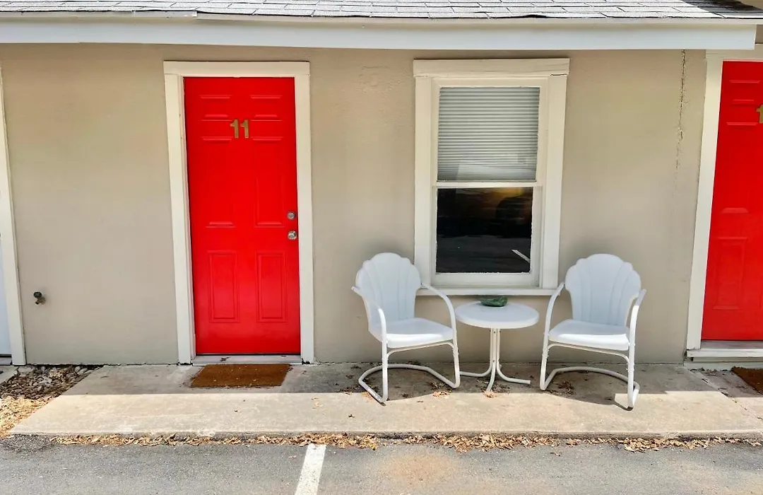 Frederick Motel-1