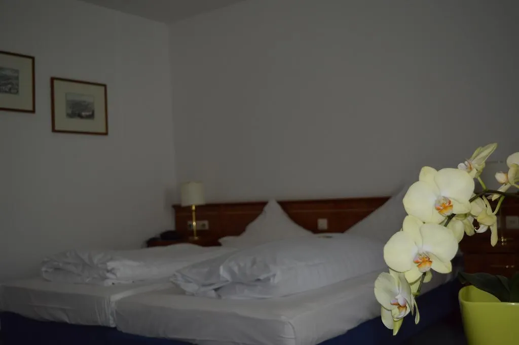 City Hotel-1