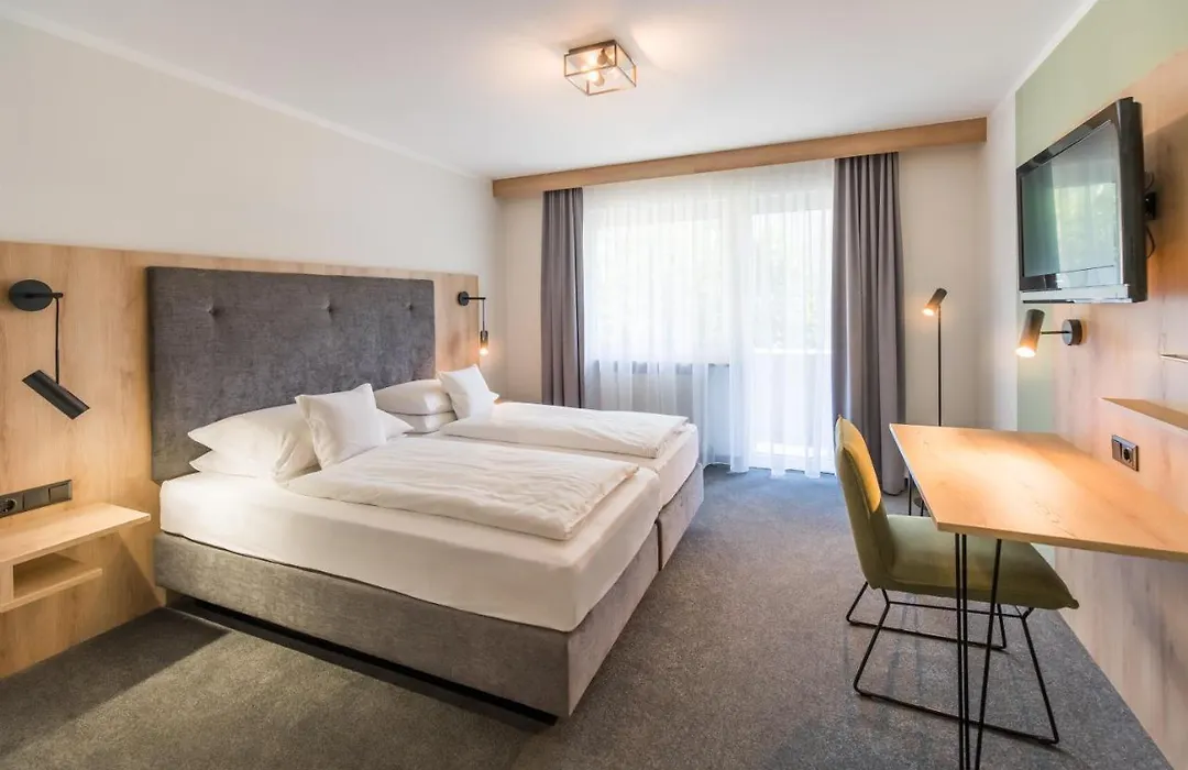 Hotel Schwan-1