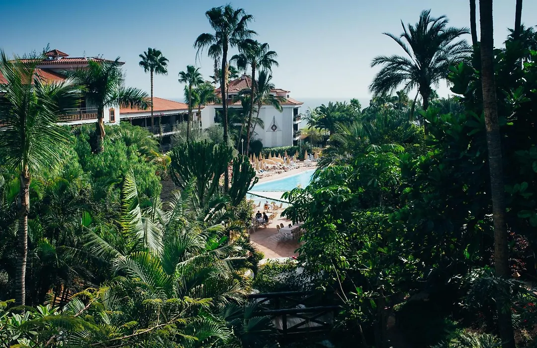 Hotel Parque Tropical-1