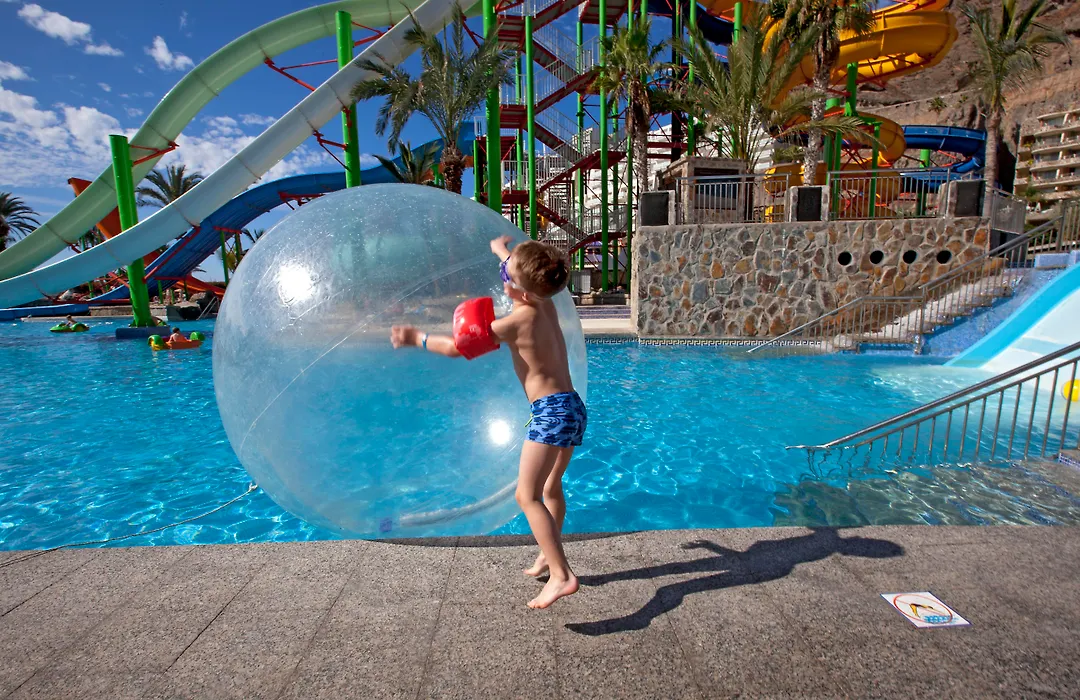 Hotel Livvo Lago Taurito & Aquapark-1