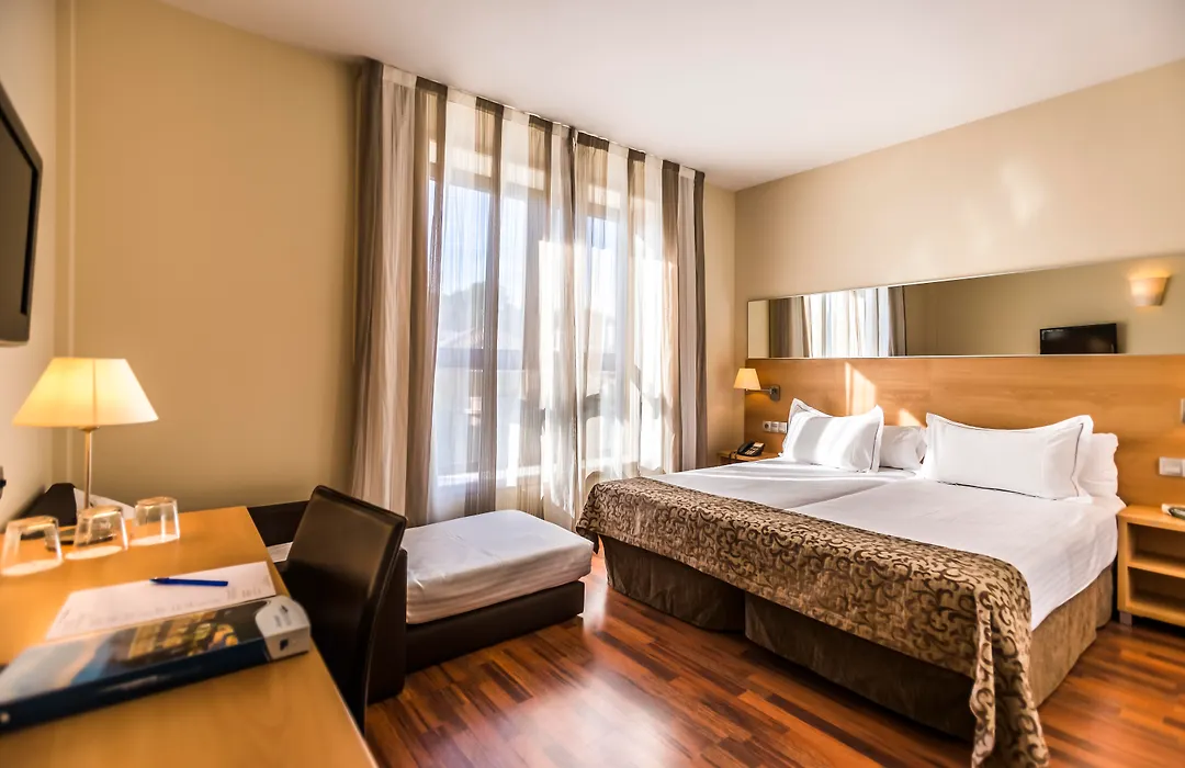 Hotel Desitges-1