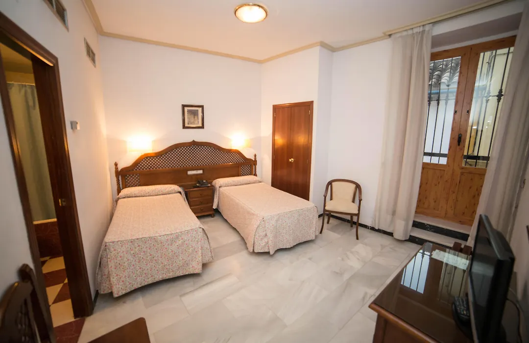 Hotel Los Omeyas-1