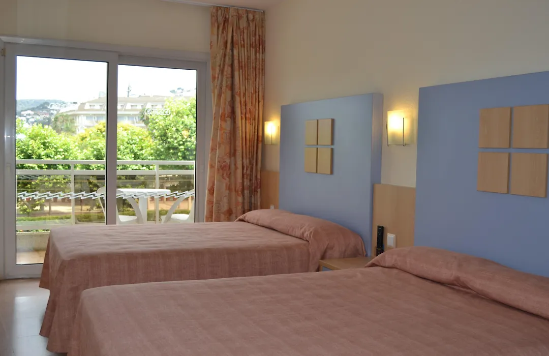 Caprici Beach Hotel & Spa-1