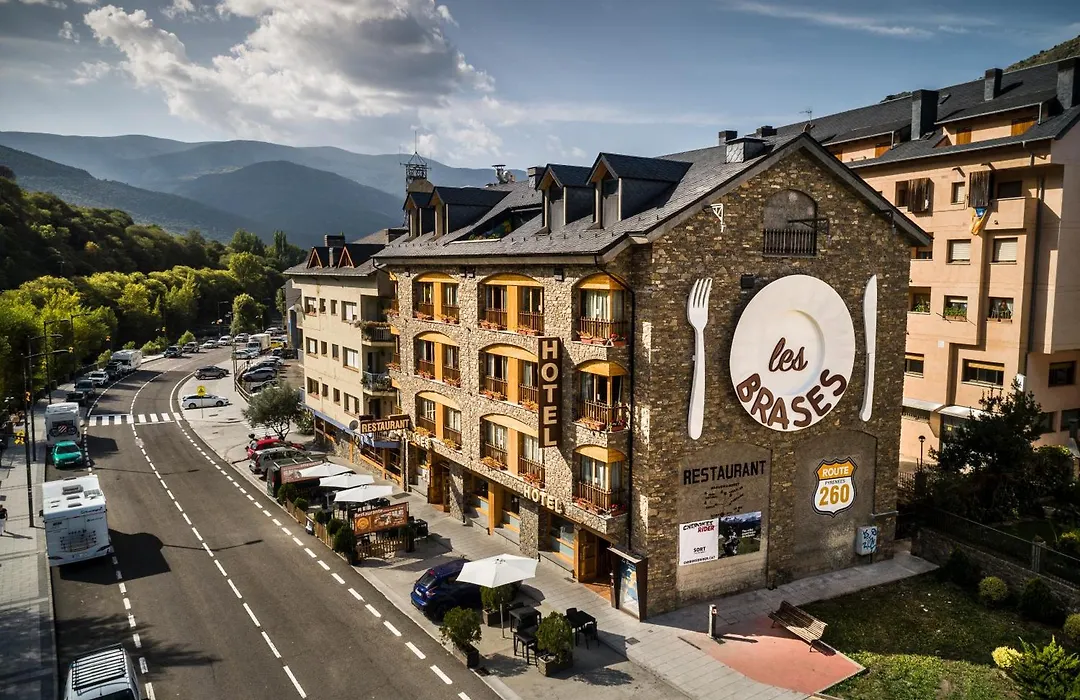 Hotel Restaurant Les Brases-1