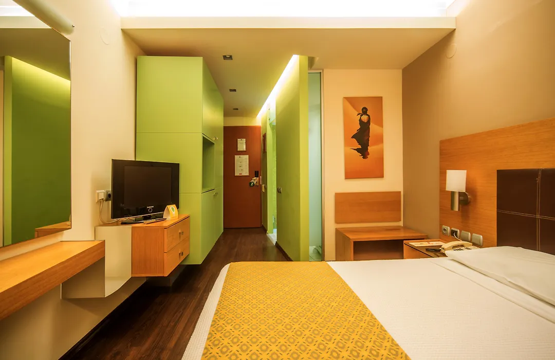 Capsis Hotel Thessaloniki-1