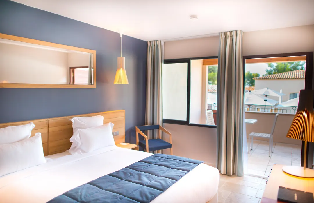 Le Fregate Provence-1