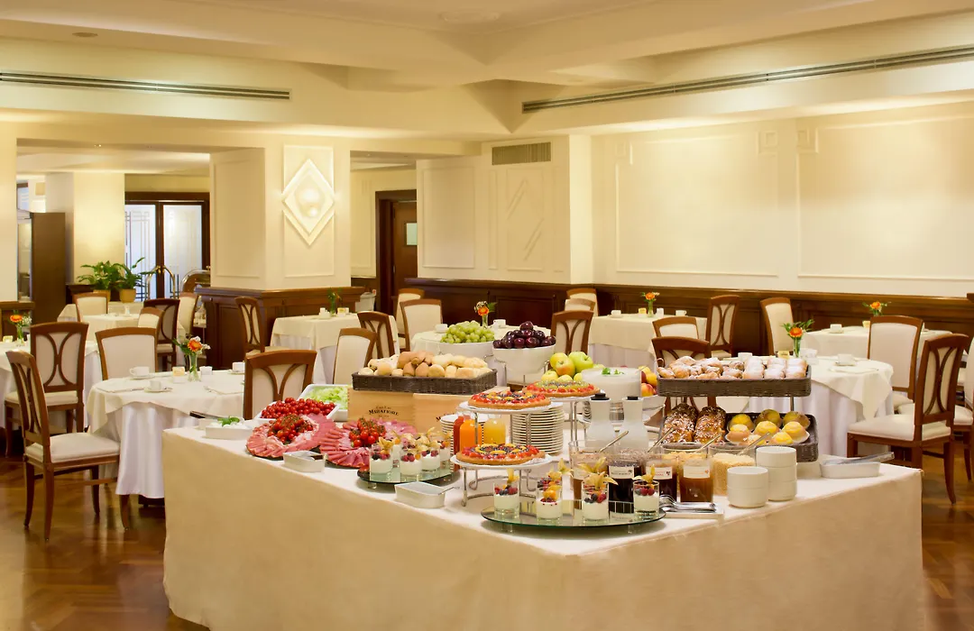 Starhotels Majestic-1