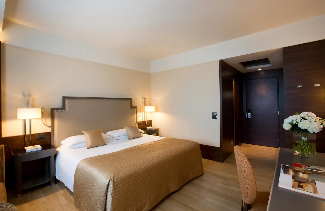 Starhotels Grand Milan-1