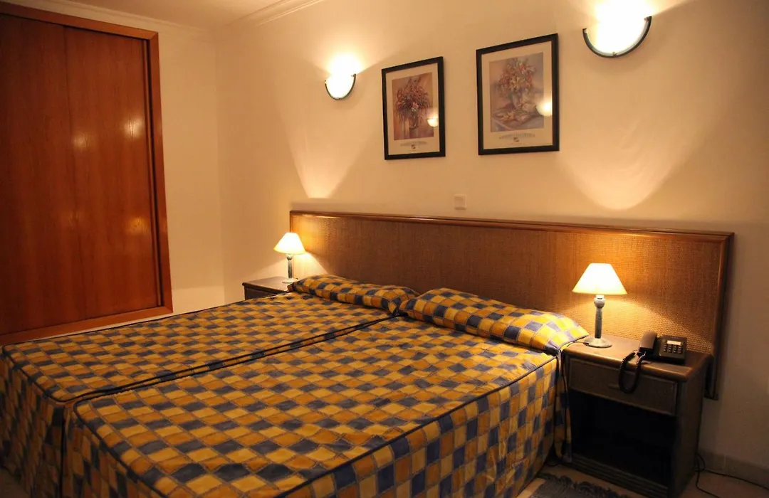 Aparthotel Calema Avenida Jardim-1